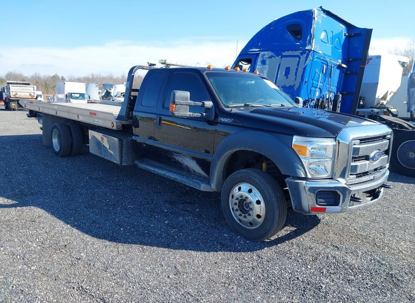 2016 Ford F-550 Chassis photo