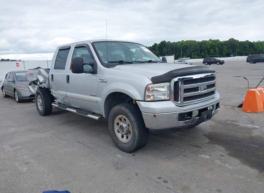 2005 Ford F-250 6.0L photo