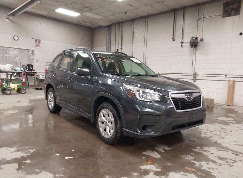 2019 SUBARU FORESTER photo