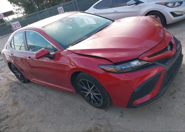 2022 TOYOTA CAMRY (VIN: 4T1G11AK1NU032646)