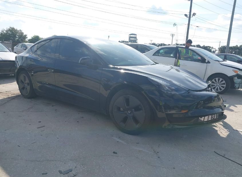 2021 TESLA MODEL 3 STANDARD RANGE PLUS REAR-WHEEL DRIVE photo