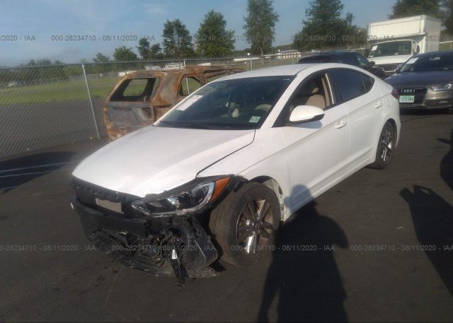 из сша 2017 HYUNDAI ELANTRA 5NPD84LF7HH115226