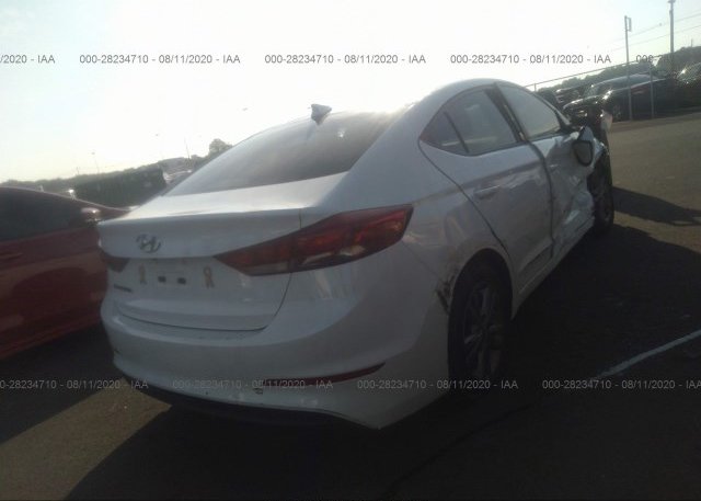 цена в сша 2017 HYUNDAI ELANTRA 5NPD84LF7HH115226