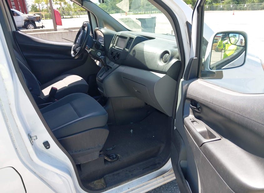 2021 Nissan Nv200 Cargo 2.0L photo