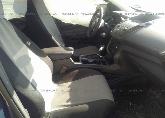 пригнать из сша 2019 FORD ESCAPE 1FMCU0F7XKUA34282
