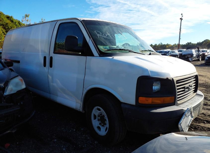 2012 GMC SAVANA 2500 WORK VAN photo
