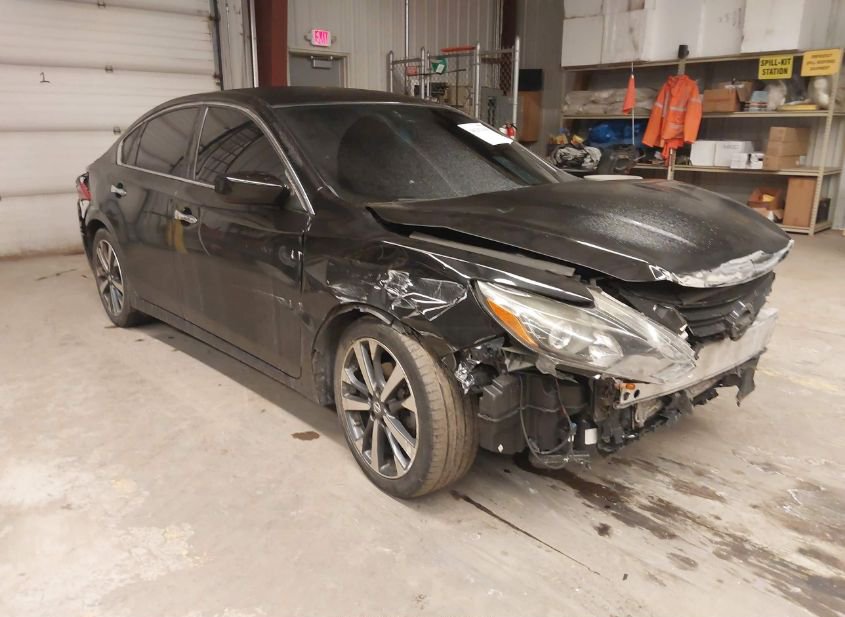 2017 Nissan Altima 2.5L photo