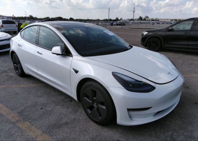 2022 TESLA MODEL 3 (VIN: 5YJ3E1EB0NF193077)
