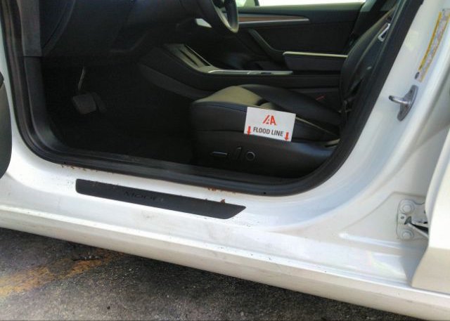 2022 TESLA MODEL 3(VIN: 5YJ3E1EB0NF193077
