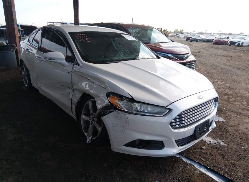 2015 FORD FUSION SE photo