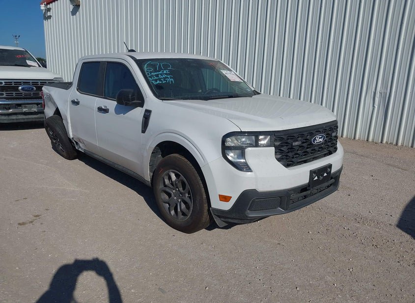 2026 Ford Maverick 2.0L (VIN: 3FTTW8JA5TRA40371)