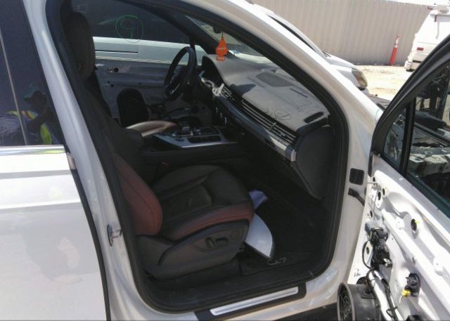 2019 AUDI Q7 VIN: WA1AHAF78KD023331