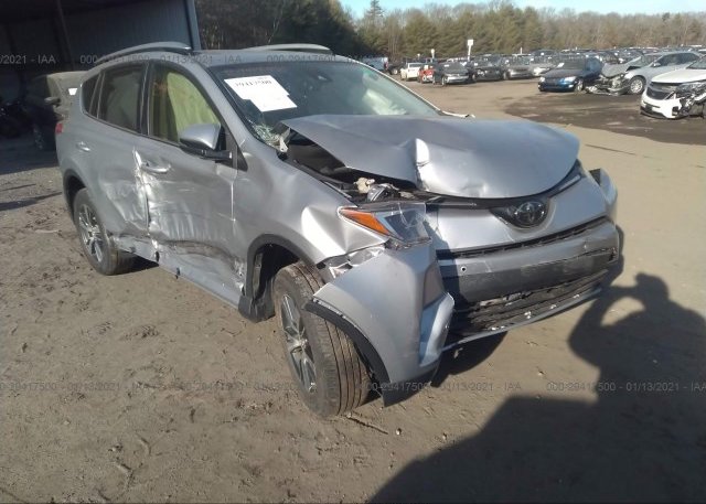 JTMWFREV6JD119635 2018 TOYOTA RAV4