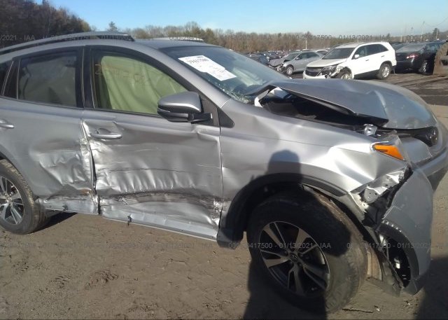 JTMWFREV6JD119635 2018 TOYOTA RAV4