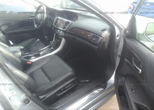 пригнать из сша 2017 HONDA ACCORD SEDAN 1HGCR3F9XHA041236