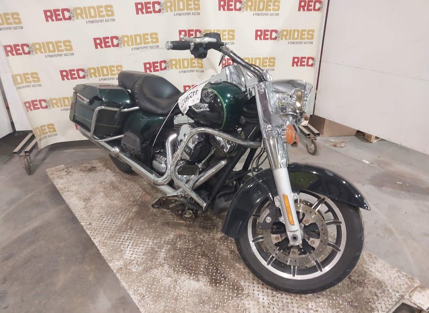 2016 Harley-Davidson Flhr 2 photo