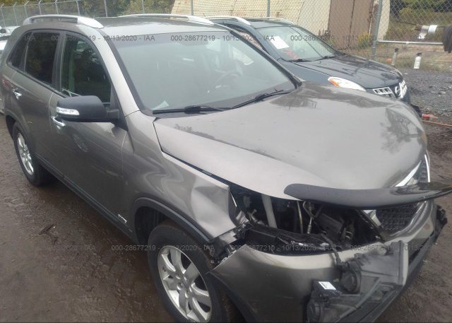 5XYKTDA61DG417900 2013 KIA SORENTO