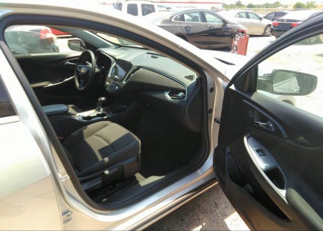 2019 CHEVROLET MALIBU VIN: 1G1ZD5ST4KF167583