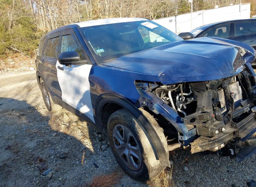 2025 FORD POLICE INTERCEPTOR UTILITY photo