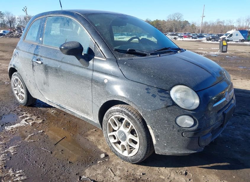 2015 FIAT 500 POP photo
