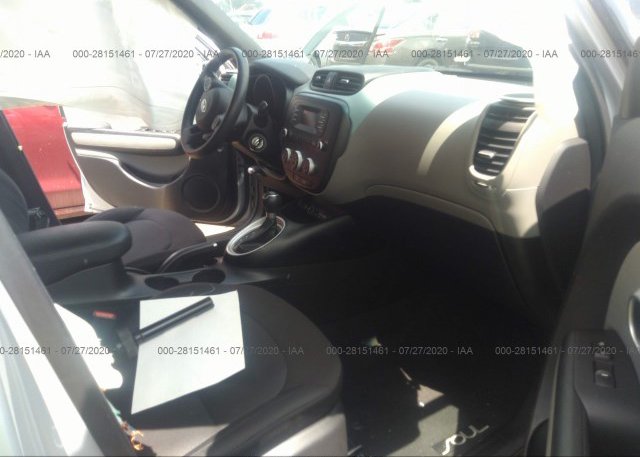 пригнать из сша 2015 KIA SOUL KNDJN2A27F7803132