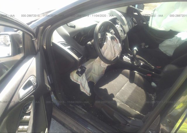 пригнать из сша 2015 FORD FOCUS 1FADP3K29FL277286
