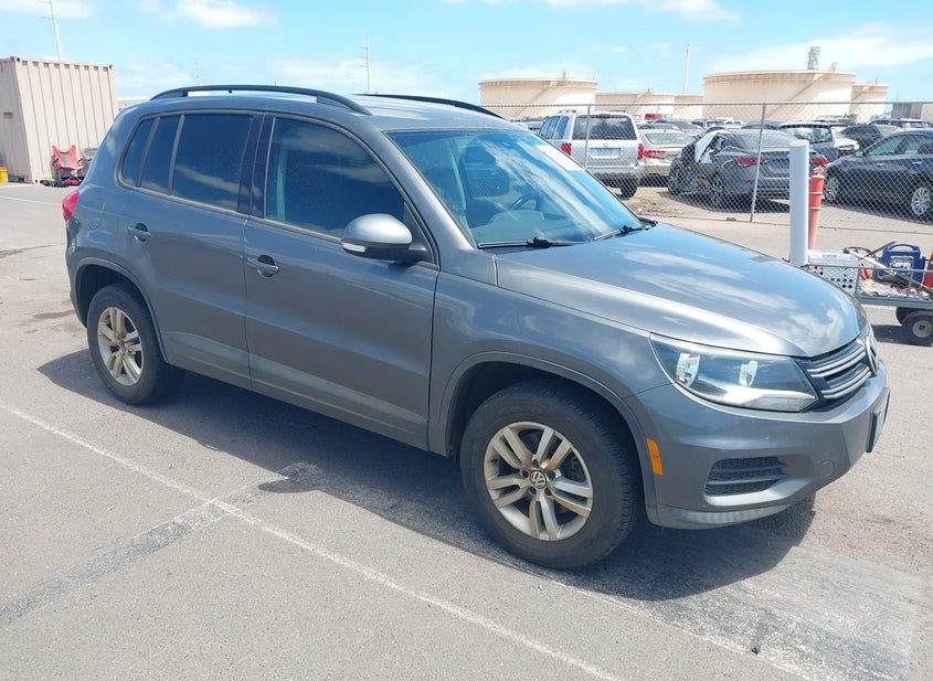 2016 Volkswagen Tiguan 2.0L photo