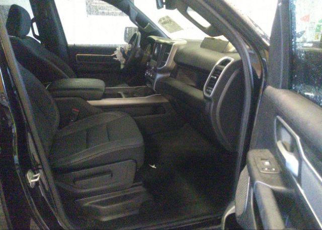 2021 RAM 1500(VIN: 1C6RREBG7MN748877