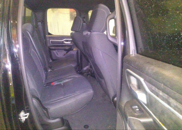 2021 RAM 1500(VIN: 1C6RREBG7MN748877