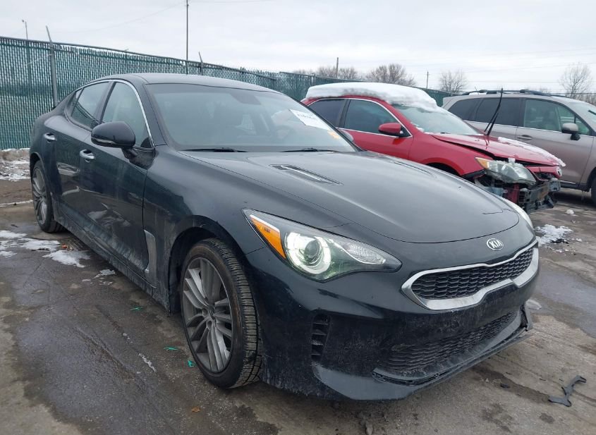 2018 KIA STINGER photo