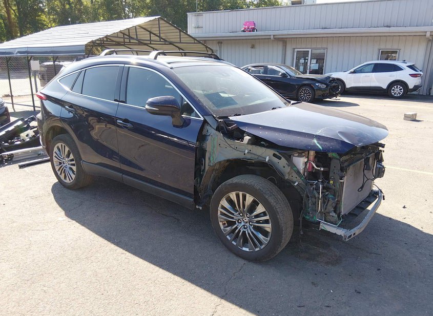 2023 Toyota Venza 2.5L (VIN: JTEAAAAHXPJ151147)