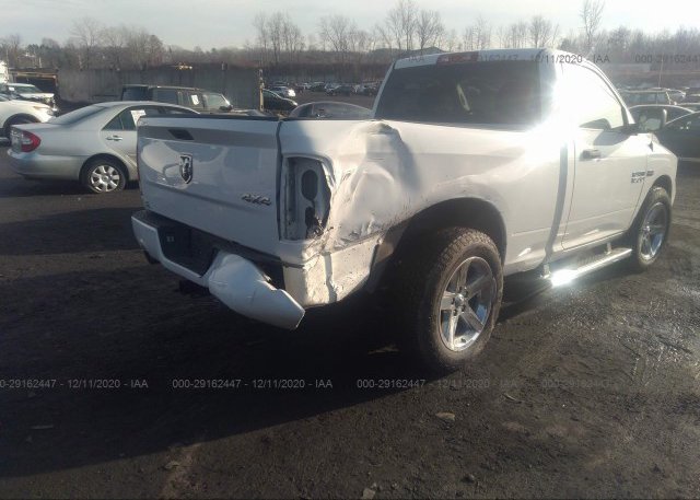 цена в сша 2016 RAM 1500 3C6JR7ATXGG202028