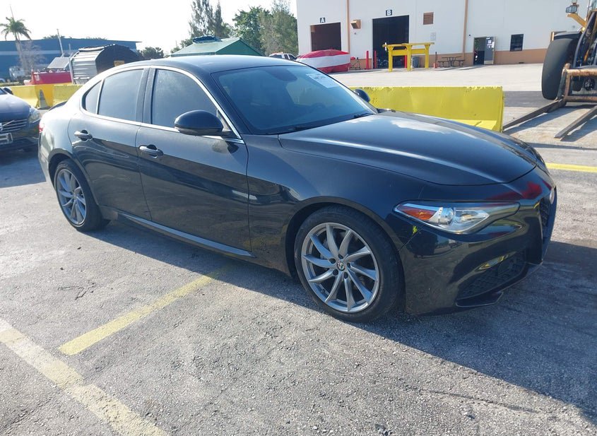 2017 Alfa Romeo Giulia 2.0L photo