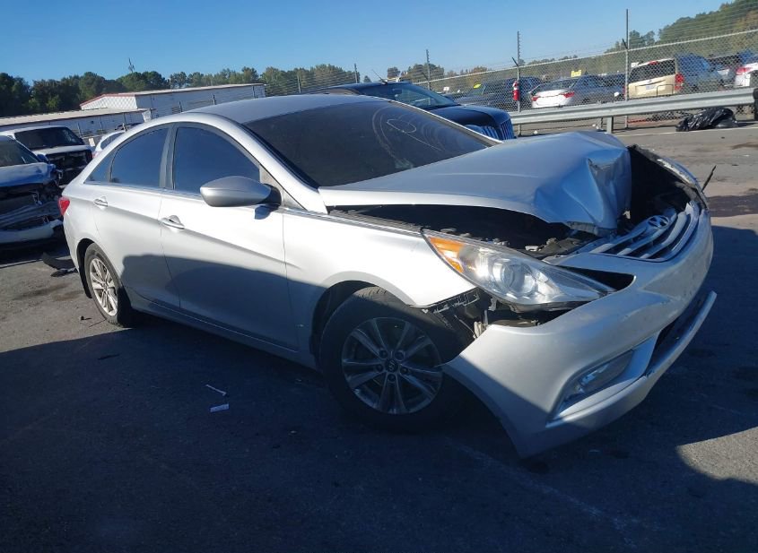 2013 HYUNDAI SONATA GLS photo