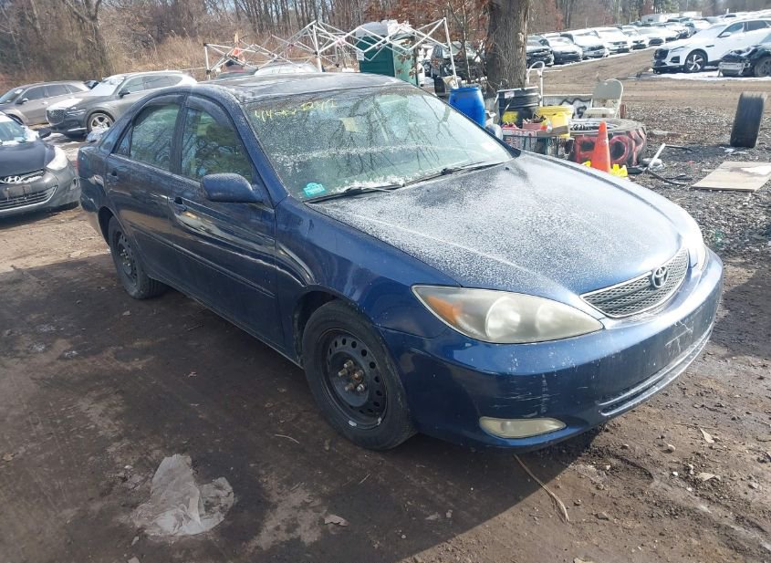 2003 TOYOTA CAMRY SE photo