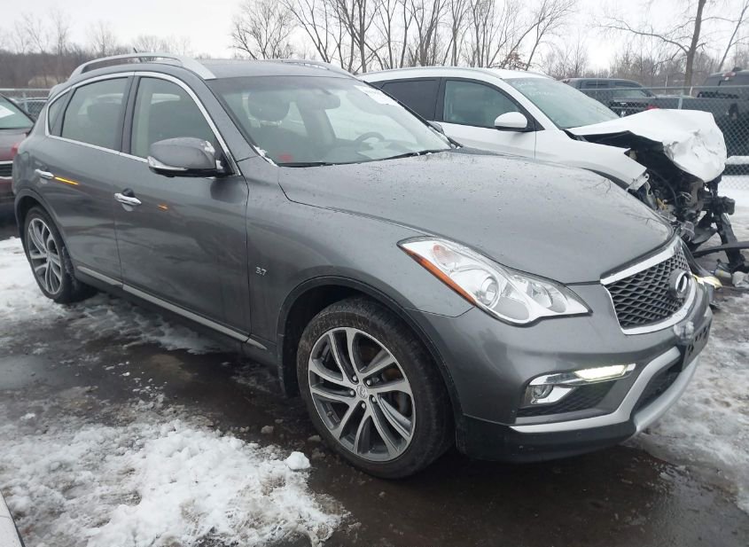 2017 INFINITI QX50 photo