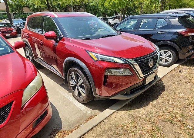 2021 NISSAN ROGUE (VIN: 5N1AT3CB3MC796057)