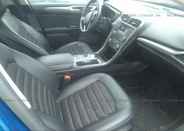 пригнать из сша 2017 FORD FUSION 3FA6P0LU5HR315480