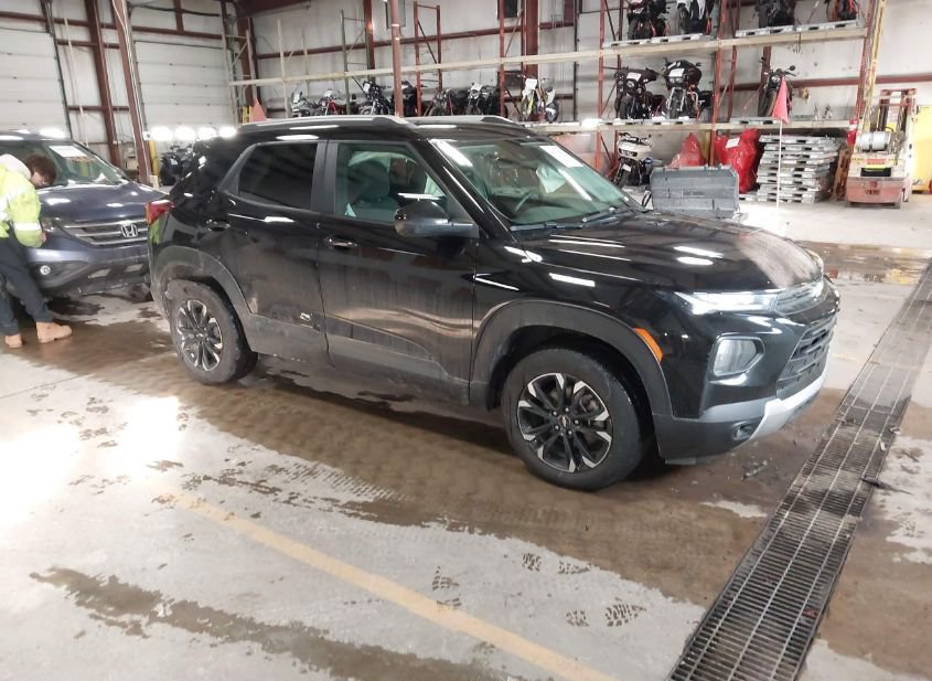 2022 CHEVROLET TRAILBLAZER AWD LT photo