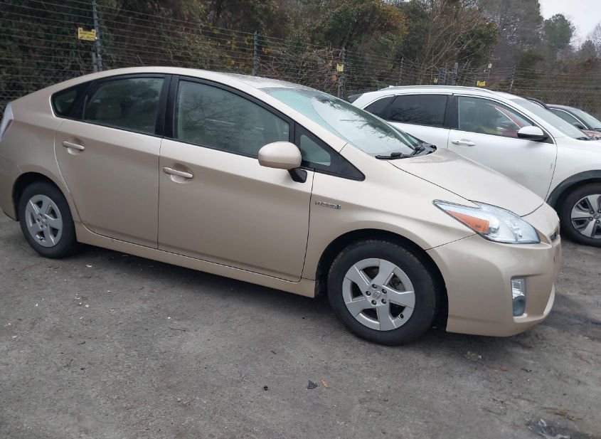 2010 TOYOTA PRIUS III photo