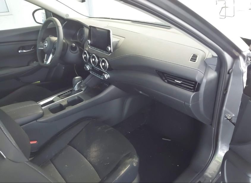 2024 NISSAN SENTRA SV XTRONIC CVT(VIN: 3N1AB8CV3RY377819