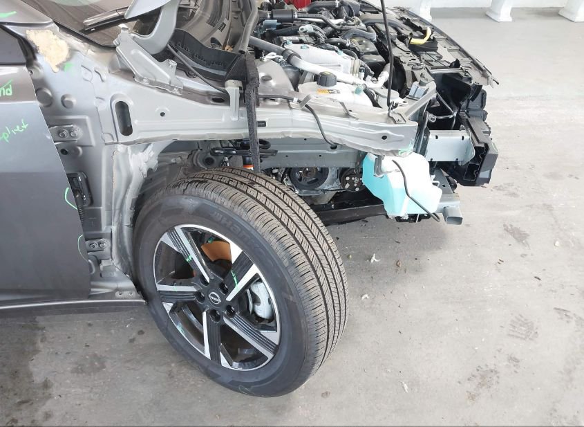 2024 NISSAN SENTRA SV XTRONIC CVT(VIN: 3N1AB8CV3RY377819