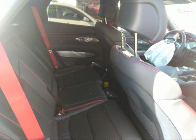 2023 GENESIS GV70(VIN: KMUMADTB8PU097211