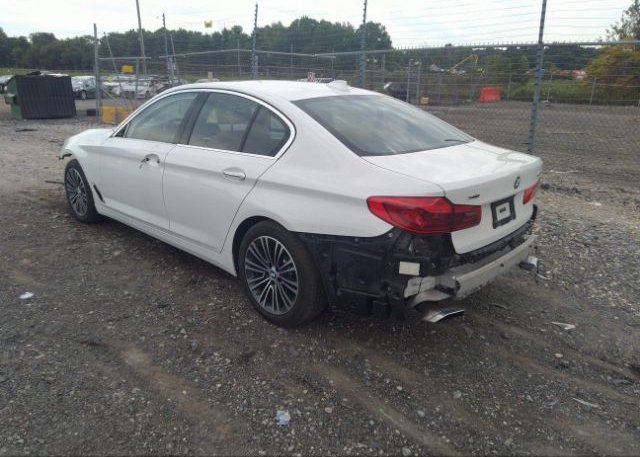 2018 BMW 5 SERIES VIN: WBAJE7C58JG892025