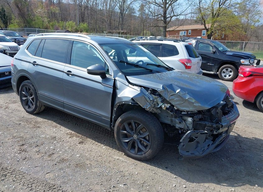 2024 Volkswagen Tiguan 2.0L photo