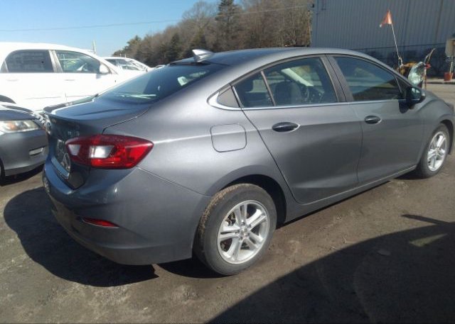 2018 CHEVROLET CRUZE VIN: 1G1BE5SM8J7211648