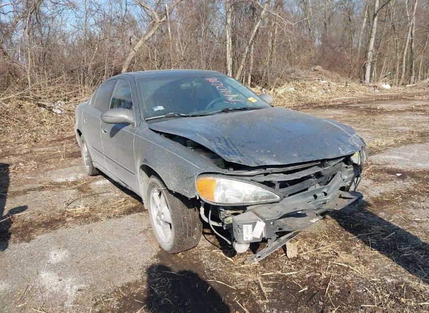 2004 PONTIAC GRAND AM SE1 photo