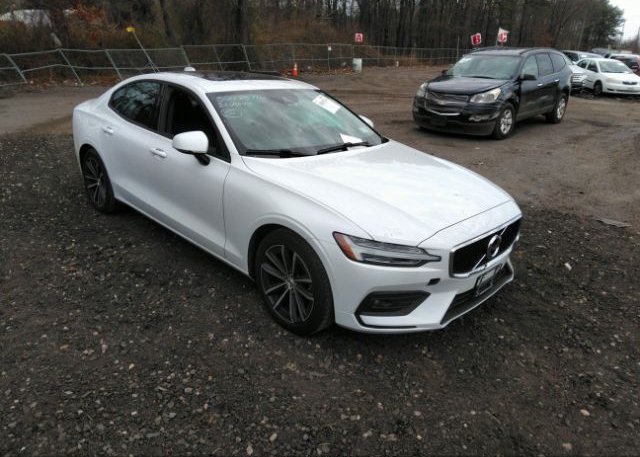 2021 VOLVO S60 (VIN: 7JR102FK1MG095949)