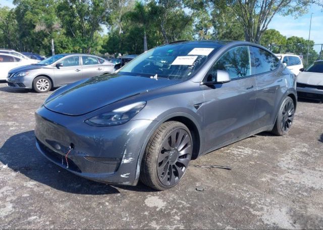 2022 TESLA MODEL Y(VIN: 7SAYGDEF8NF374550