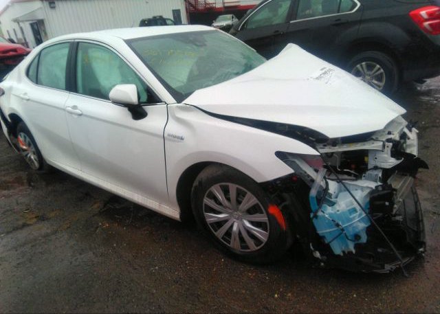 2021 TOYOTA CAMRY (VIN: 4T1C31AK9MU551581)